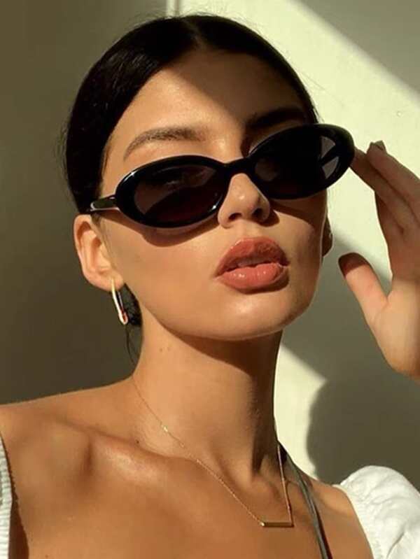 1pc Women's Fashionable And Unique Small Frame Fashion Glasses With Textured Design Shades Beach Accessories Beach Accessories For Women Glasses Shades Black